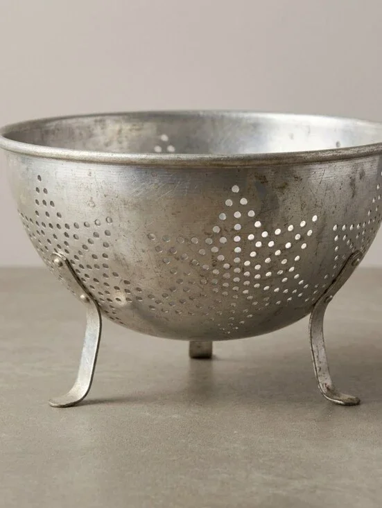 Vintage WearEver Metal Footed Colander - Silver