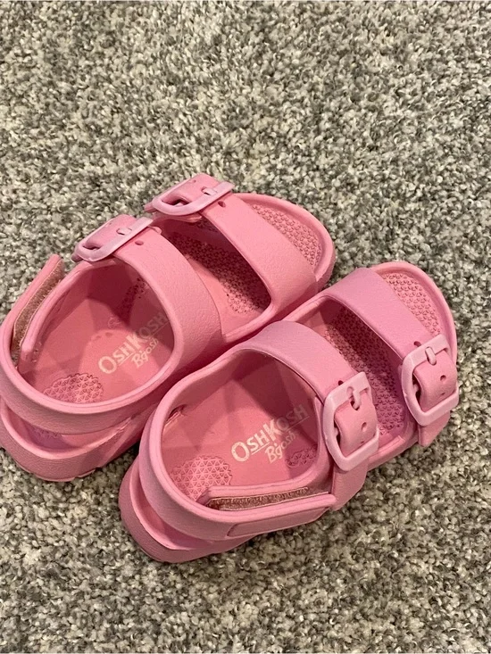Osh Kosh Sandals