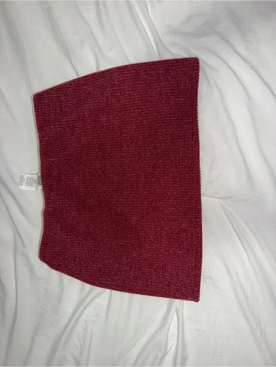 Burgundy Knit mini skirt