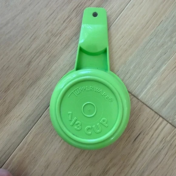 Tupperware Measuring Cup 1/3 Cup Apple Green Vintage Replacement Kitchen Tool