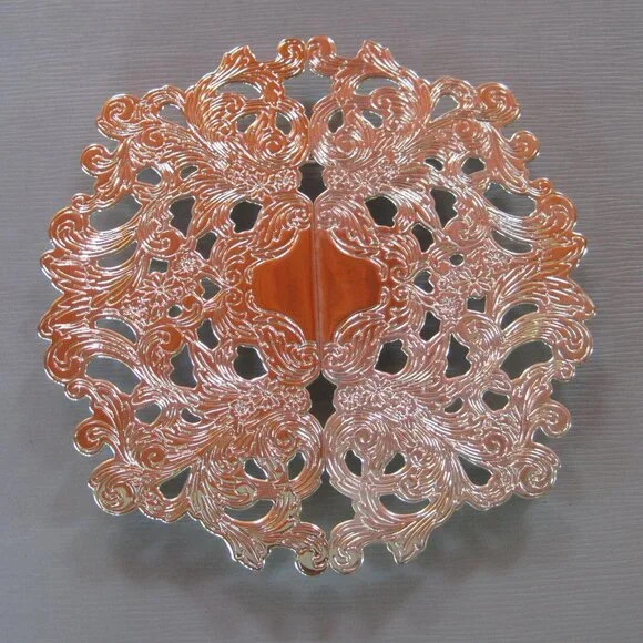 New Timeless Treasures Silver Plated Expandable Trivet