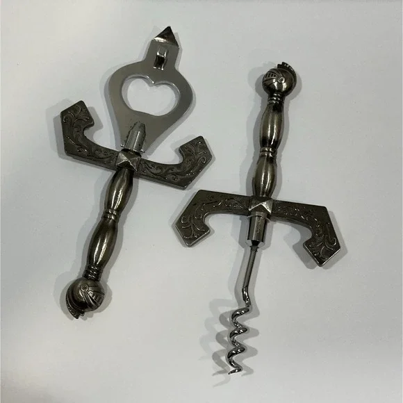 Vintage Medieval MCC home Bar Tool Set Knight's Helmet 1960s Japan - Corkscrew‎