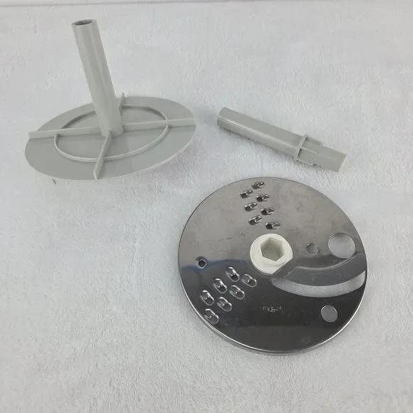 Hamilton Beach Scovill Emmie Model 544 Food Processor Slice Shred Disc & Slinger