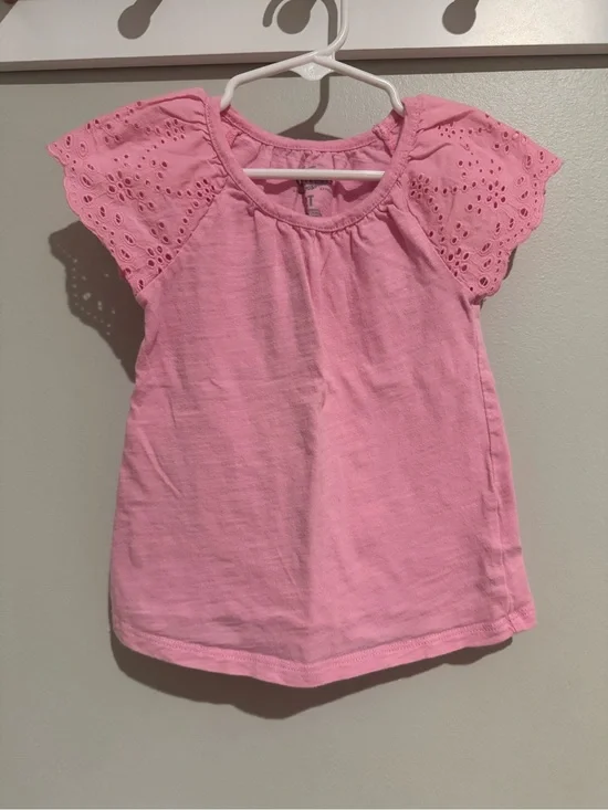 2T OshKosh B'gosh Pink Eyelet Flutter Sleeve Tee