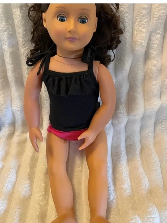 OG Doll & Accessories.  Doll has flaws (pics attached)