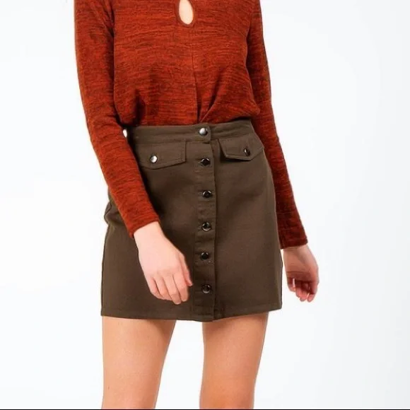 NWT Francescas Olive Button Front Skirt
