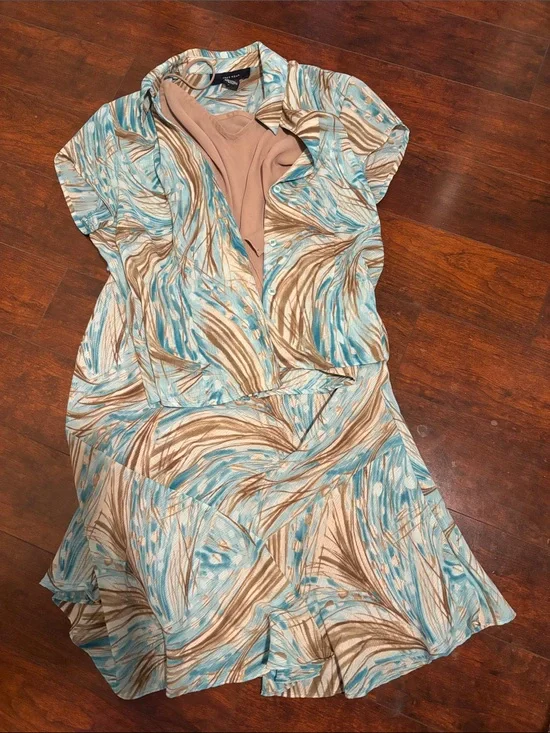 Jones Wear Blue & Tan Swirl Three-Piece Skirt Set with Cream Tank