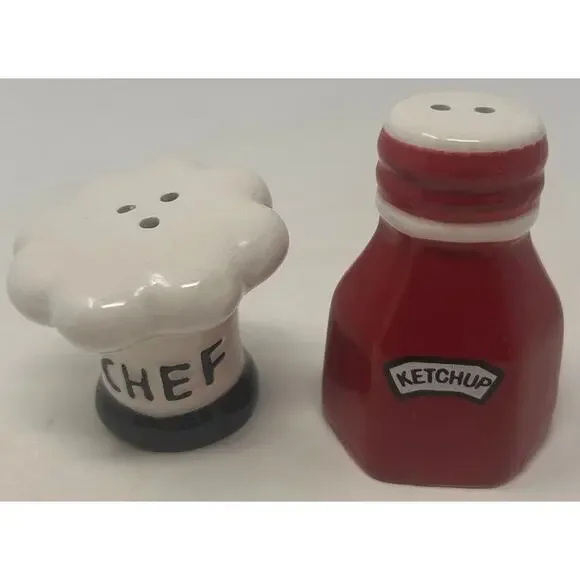 Ketchup & Chef Top Hat Salt and‎ Pepper Shakers Red White Black
