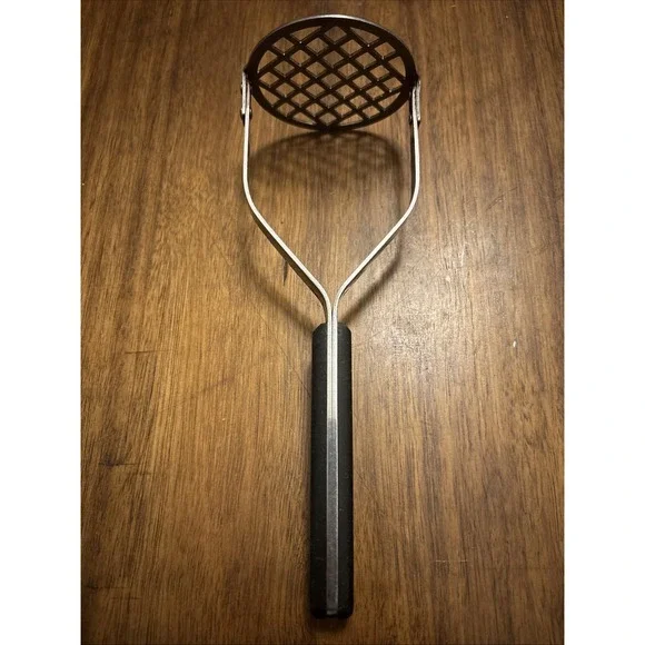 Vintage Flint Arrowhead‎ Potato Masher Stainless Steel USA Black Handle 9