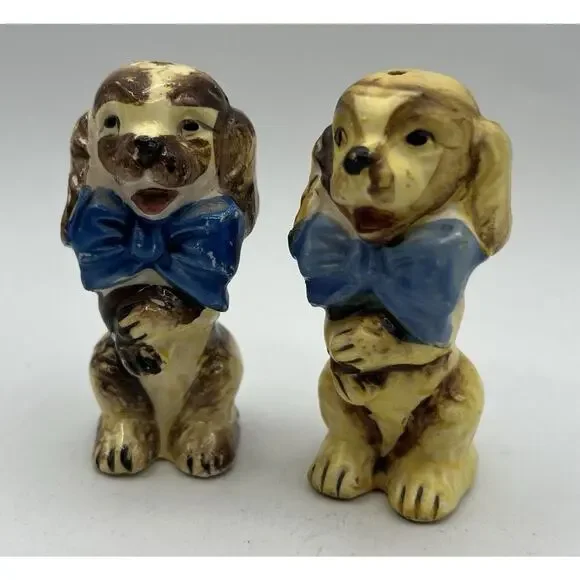 Vintage Kitsch Sitting Puppy Dogs Blue Bows Salt Pepper Shakes 3