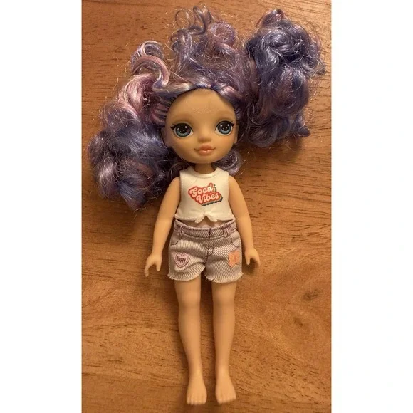 Rainbow High Littles‎ Amethyst Willow Doll
