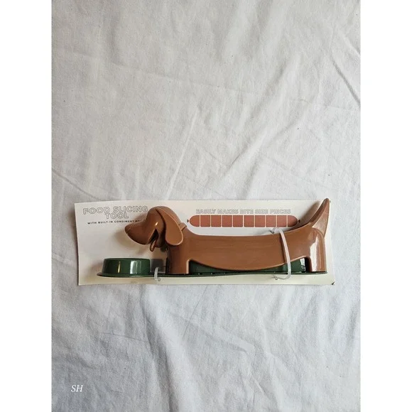 Dachshund Weiner Hot Dog Slicer w/condiment Cup Cutter Tool‎ Target NEW NWT