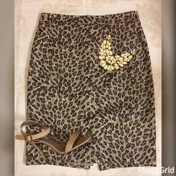 Loft Printed Pencil Skirt NEW Size 6 Animal Print Versatile Business Casual