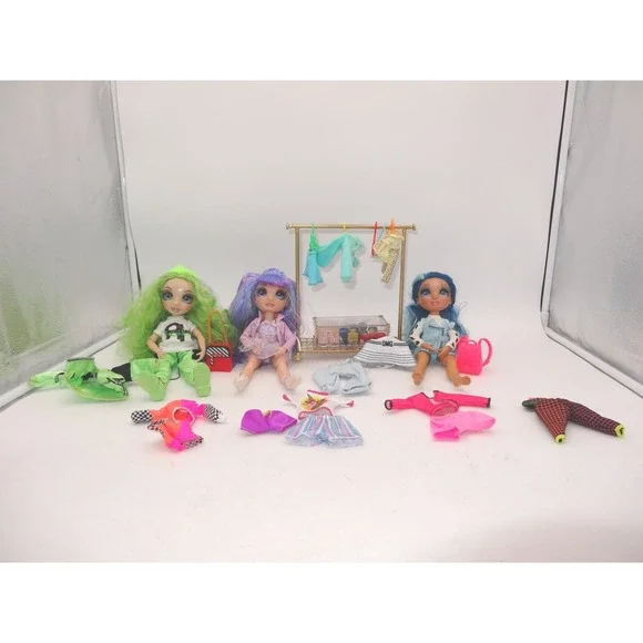 Rainbow High Dolls Violet Willow Jade‎ Closet Hanger Clothes Shoes Accessories