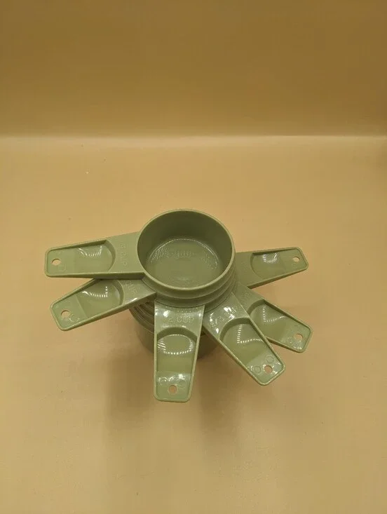 Vintage Tupperware MEASURING Cups Avocado 6 Cups 1/4 766 1 - 1 Cup 761  1