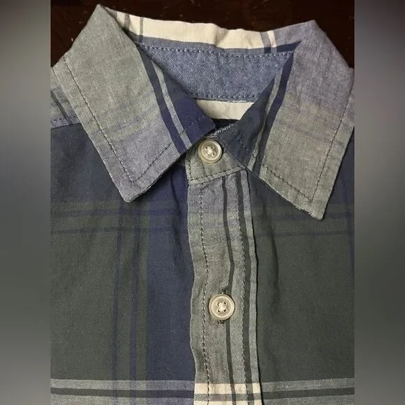 OshKosh B’gosh Boys plaid shirt long sleeve 4T / 4