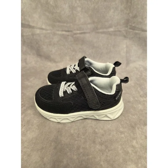 Osh Kosh Toddler SZ 7 Blk Sneaker Great Cond