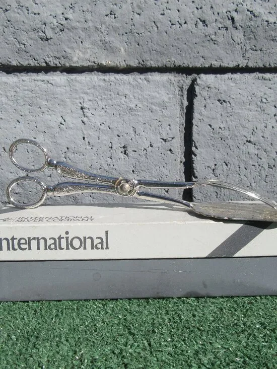 Vintage International Silver Company Silverplated Pastry Tongs E.P. Zinc Italy