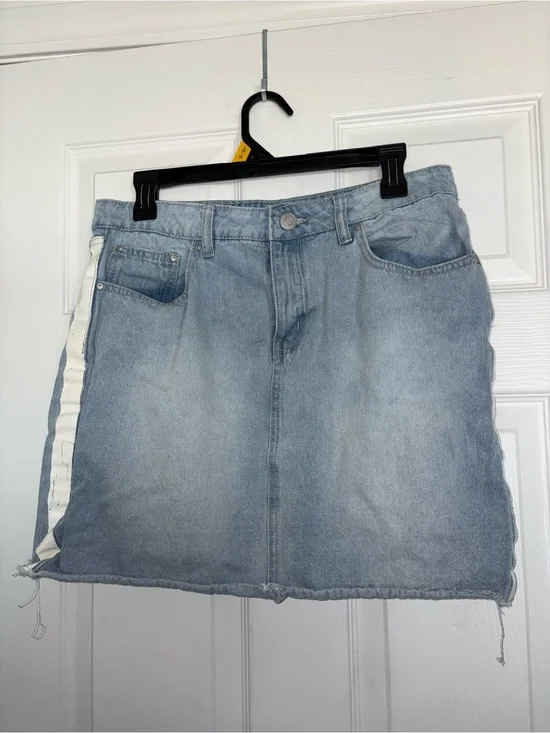 Light Wash Denim Mini Skirt with White Side Stripe