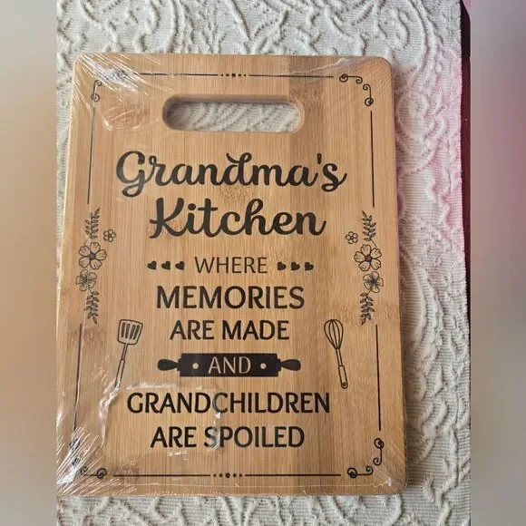 Grandma Cutting Board NWTS