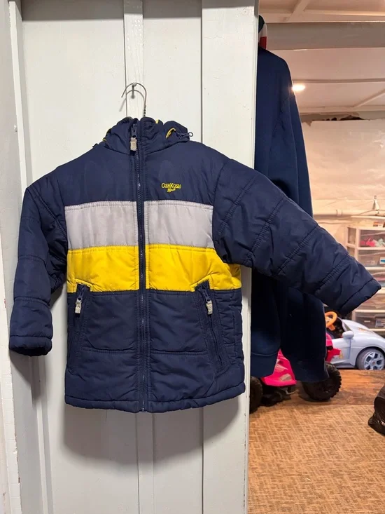 Kids oshkosh bgosh coat size m