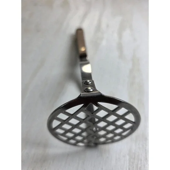 Maid of Honor Potato Masher Vintage Wood Handle Stainless Steel USA Made Classic