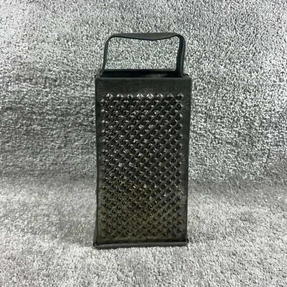 Box Grater Dark Metal Primitive Farmhouse Kitchen Decor 9 Inch