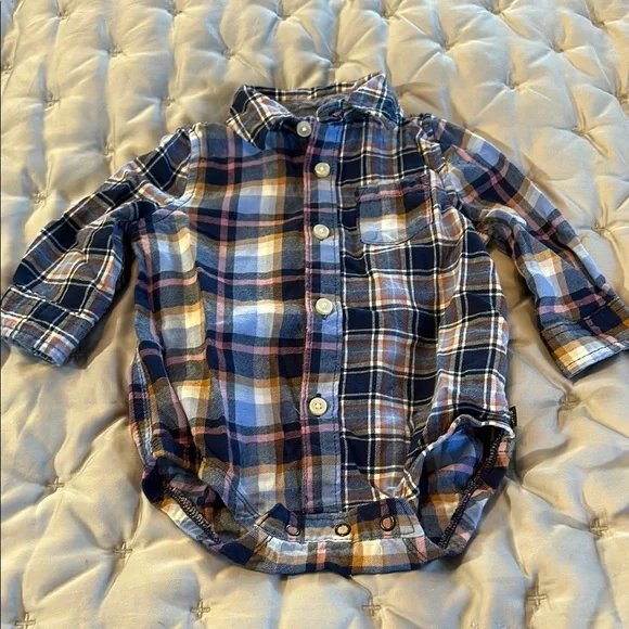 5 for 25$ Plaid Kids one piece button down