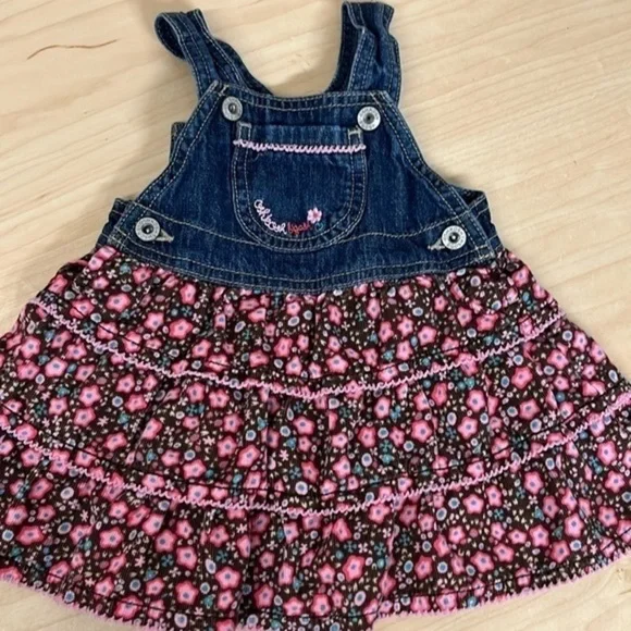 OshKosh B’Gosh Jean corduroy‎ flowered jumper dress size 9 mos