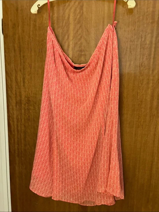 Coral Pink Patterned Slip Dress. Jones wear. 12. Great shape.