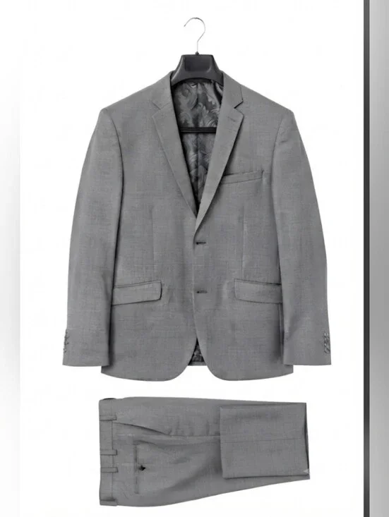 Men's Gray Two-Piece Tailored Suit - Modern Notch Lapel Blazer & Trousers