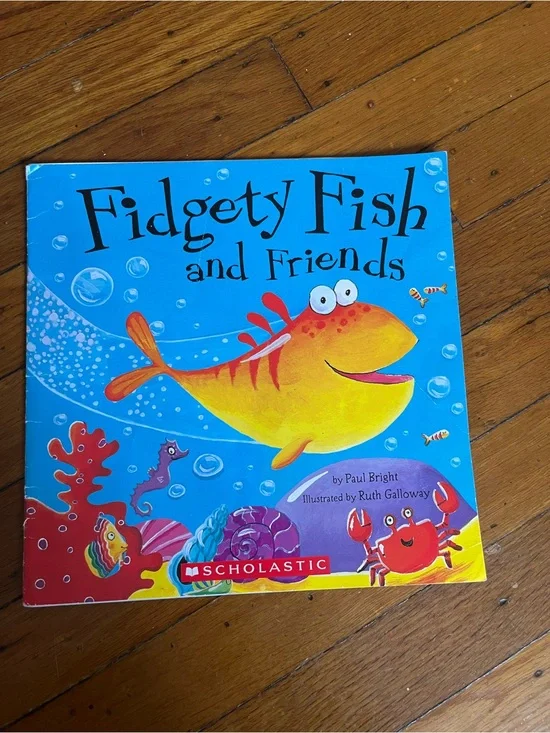 Scholastic Fidgety Fish and Friends Picture Book - Blue/Yellow/Red