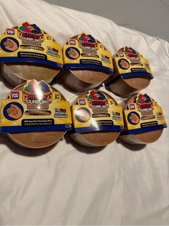 Viral Mystery Dumpling Surprise Toys - Gold (Lot of 6)