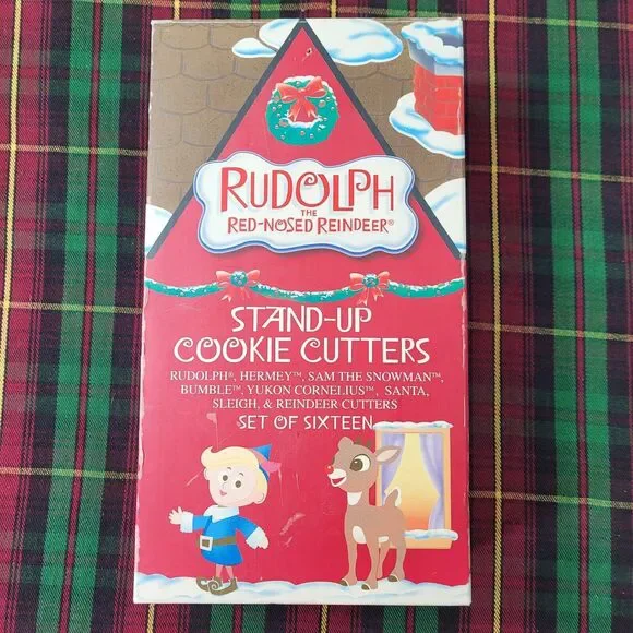 Rudolph the Red Nosed Reindeer Stand-Up Cookie Cutters 16pc 2007