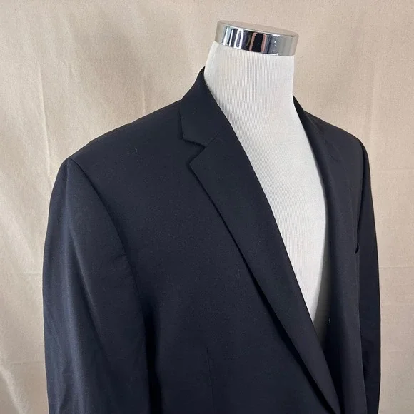 Michael Kors 48L Sport Coat 100% Wool Black Two Button Lined Double Vented