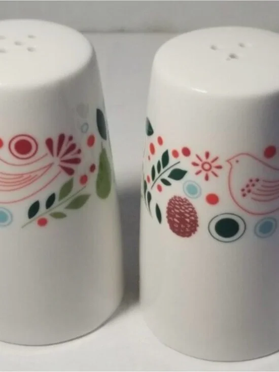 White Ceramic Salt and Pepper Shakers with‎ Bird and Floral Motif