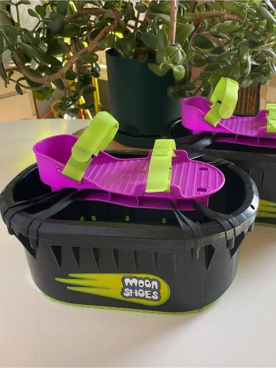 Vintage 1990’s Moon Shoes Bungee Shoes