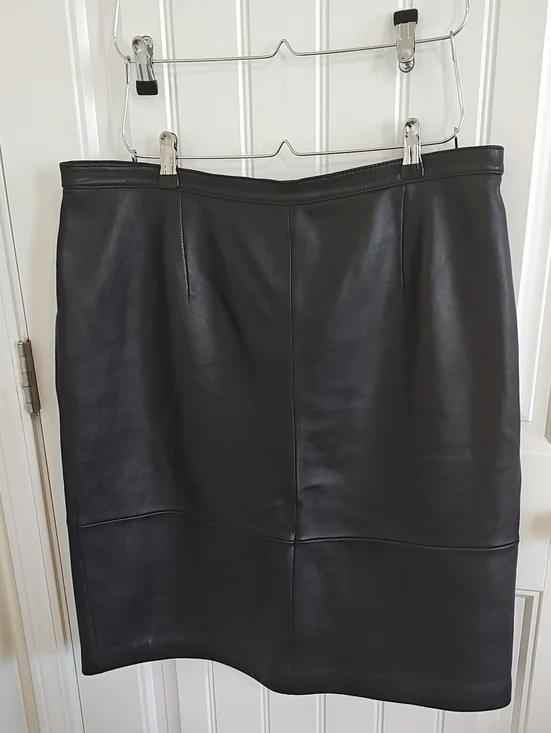 Women's Black Leather Pencil Skirt Size 18