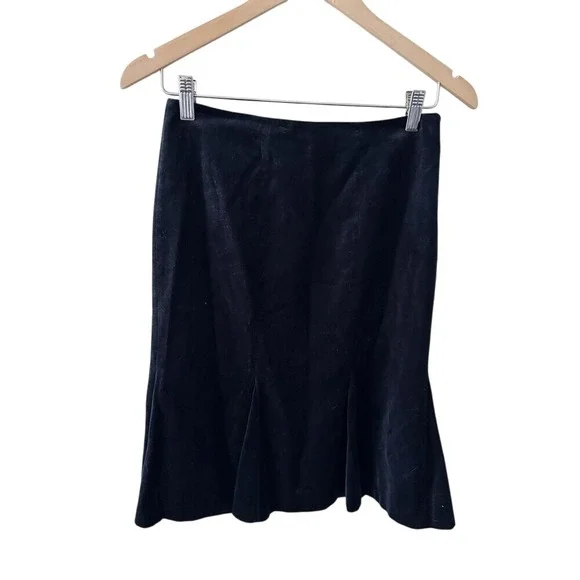 Boden Black Velvet Trumpet Mini Skirt Size US 2R‎ Side Zip Flounce Hem