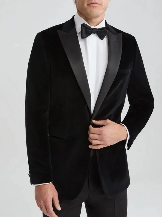 JOSEPH ABBOUD Velvet Peak Lapel Dinner Jacket