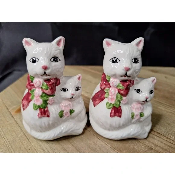 Vintage White Ceramic Cat and Kitten Salt and Pepper Shaker Set Red Bow Floral