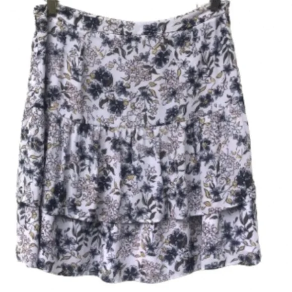 LOFT outlet ruffle floral skirt M 10