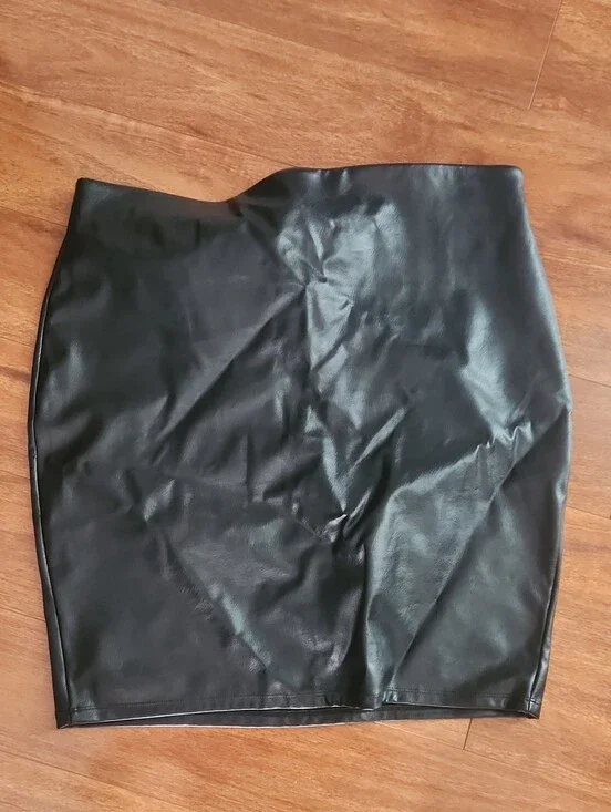 Hatch Maternity Faux Leather Pencil Skirt