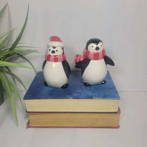 Sweet set of Penguin Salt and Pepper Shakers, Target Sledding Hill