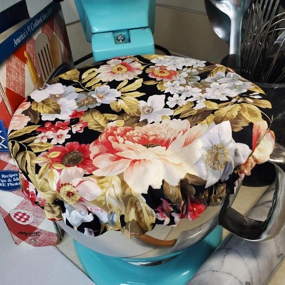 Large Floral / Salmon Pink Reversible KitchenAid Mixer Mixing Bowl Cover Decor