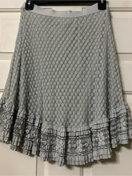 Max Edition Pale Gray Textured Circle Skirt with Ruffled Lace Trim
