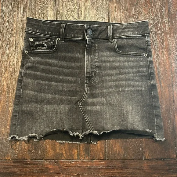American Eagle Outfitters Washed Black Distressed Denim Cutoff Mini Skirt