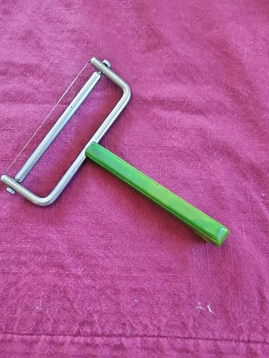 Vintage wire cheese slicer