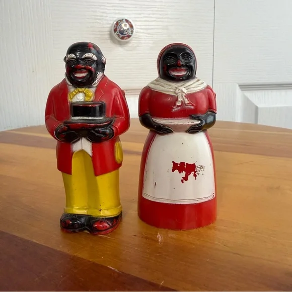 F & F Mold & Die 1940s 1950s Americana salt and pepper‎ shakers