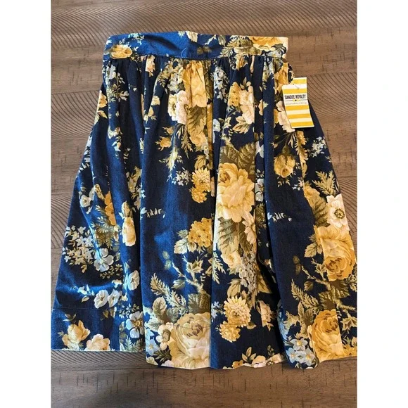 NWT Sandee Royalty Dark Floral Midi Skirt‎ | Cottagecore Whimsigoth Aesthetic